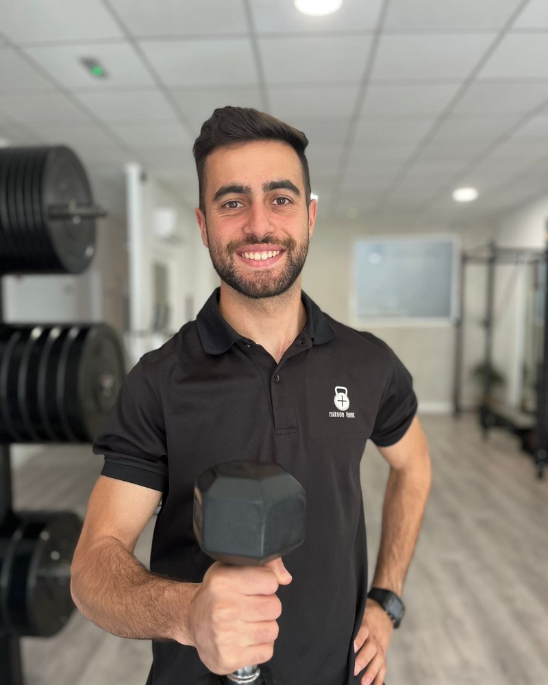 Miguel, entrenador personal de Maroon Think